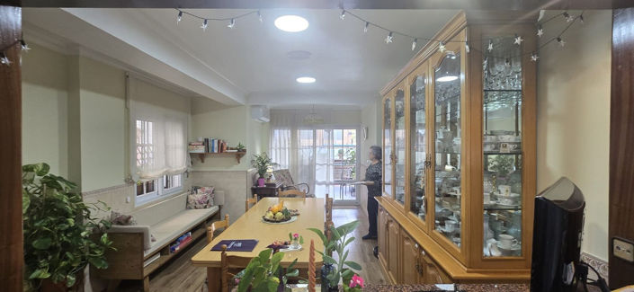 Image No.17-6 Bed House for sale