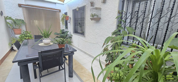 Image No.22-6 Bed House for sale