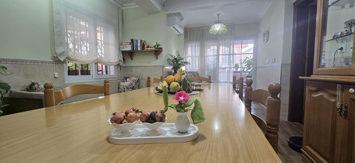 Image No.29-6 Bed House for sale