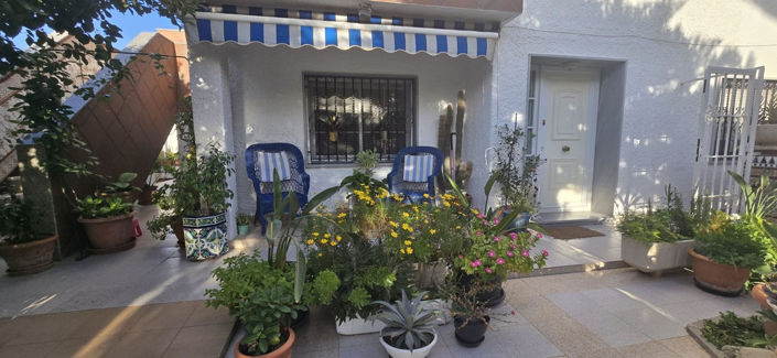 Image No.5-6 Bed House for sale