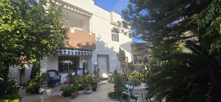 Image No.6-6 Bed House for sale