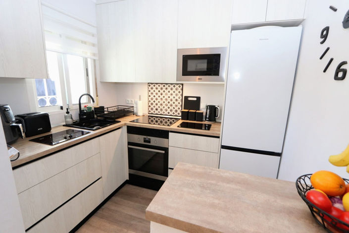 Image No.12-3 Bed House for sale