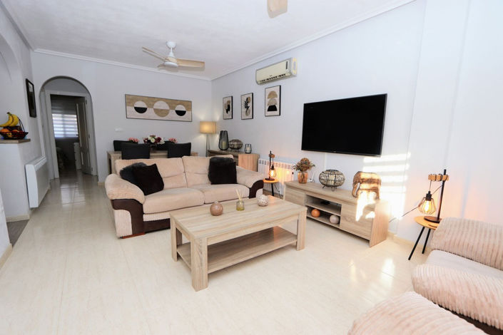 Image No.5-3 Bed House for sale