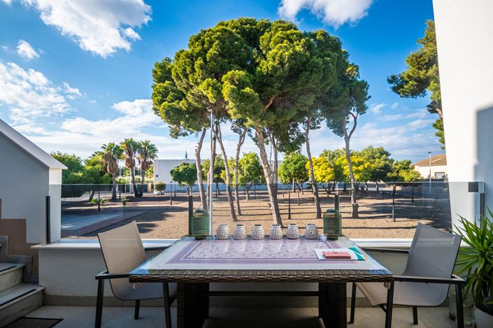 Image No.22-3 Bed Penthouse for sale