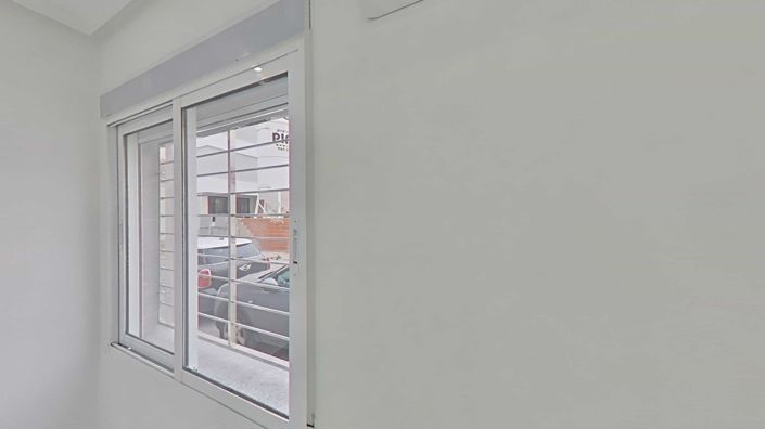 Image No.18-3 Bed Townhouse for sale