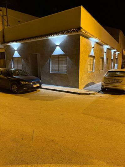 Image No.2-3 Bed Townhouse for sale