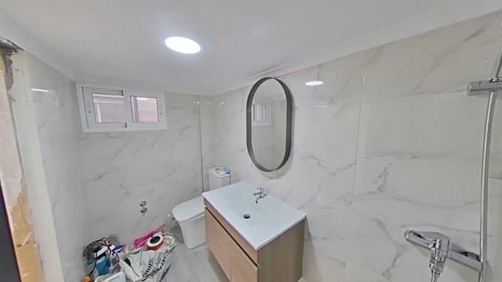 Image No.31-3 Bed Townhouse for sale