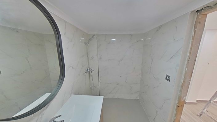 Image No.41-3 Bed Townhouse for sale