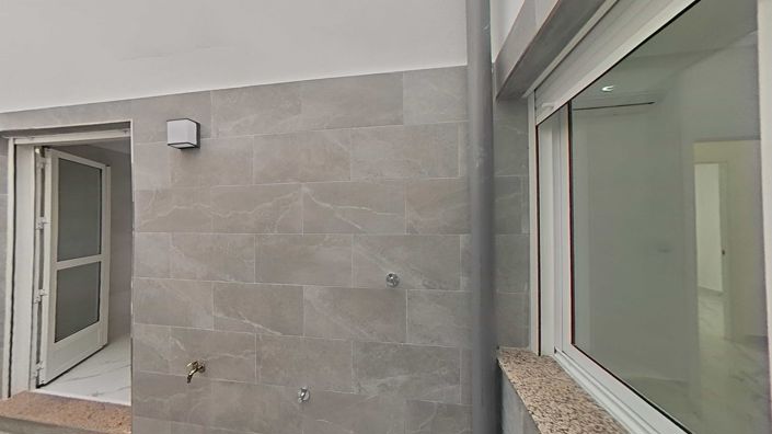 Image No.44-3 Bed Townhouse for sale