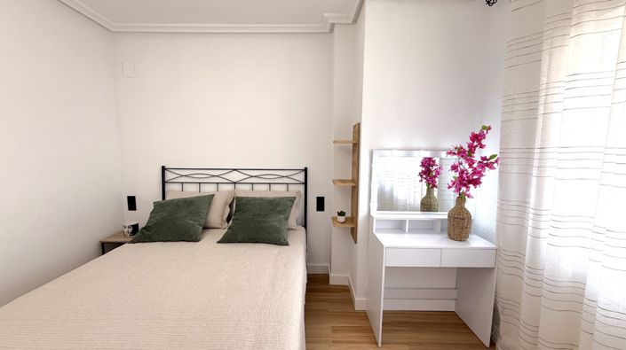 Image No.36-2 Bed Apartment for sale