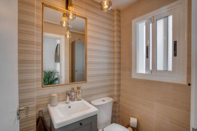 15-11d12f2f454f2f5e9b981fdd8b901d51