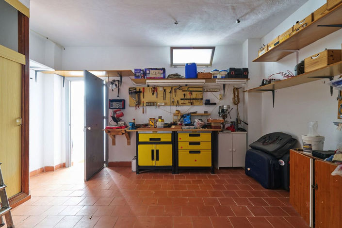 Image No.20-3 Bed Villa for sale