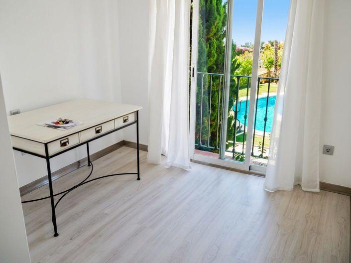 Image No.8-3 Bed Villa for sale