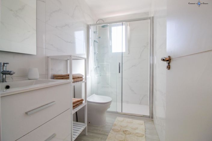 Image No.17-2 Bed Apartment for sale