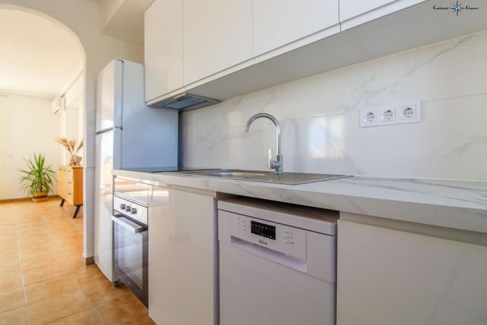 Image No.9-2 Bed Apartment for sale