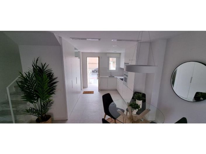 Image No.11-2 Bed Villa for sale