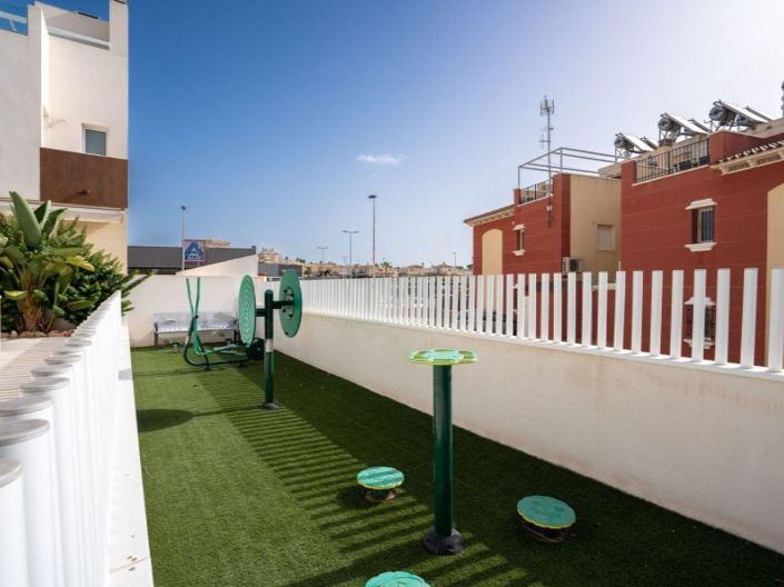 Image No.28-2 Bed Villa for sale