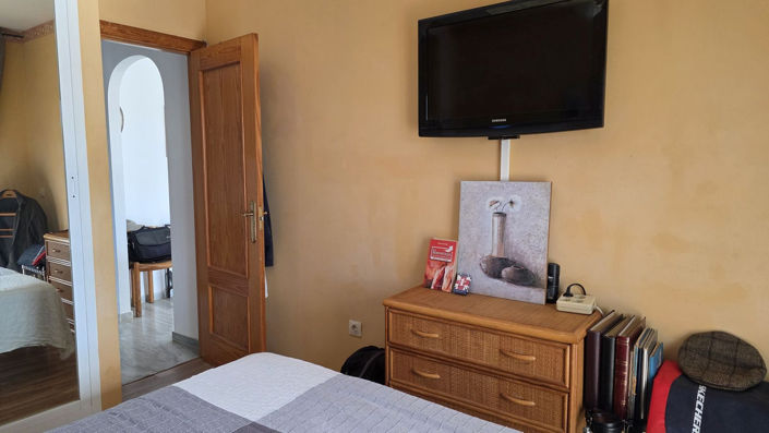 Image No.13-2 Bed Apartment for sale