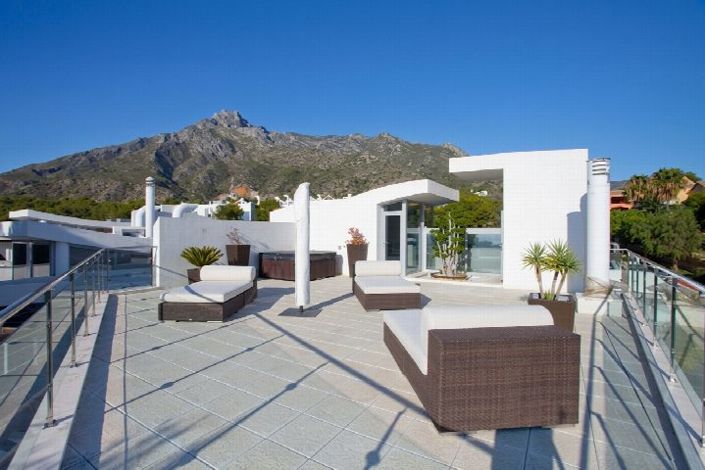Image No.2-3 Bed House for sale