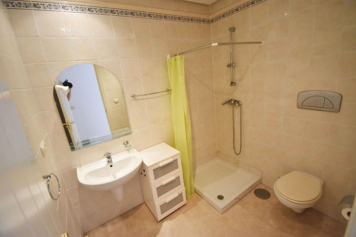 Image No.12-2 Bed Apartment for sale