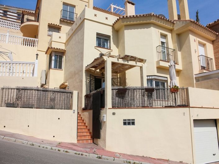 Image No.13-3 Bed Villa for sale