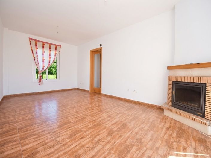Image No.4-2 Bed Villa for sale