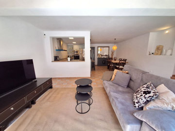 9-467d0cee5b725f3ef65f102a0c2e69c0