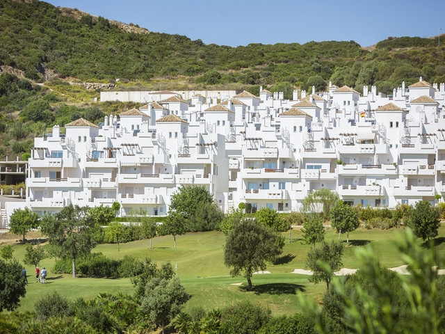 Image No.4-2 Bed Apartment for sale