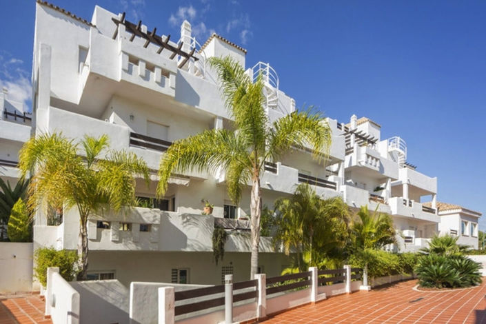 Image No.5-Appartement de 2 chambres à vendre à Estepona