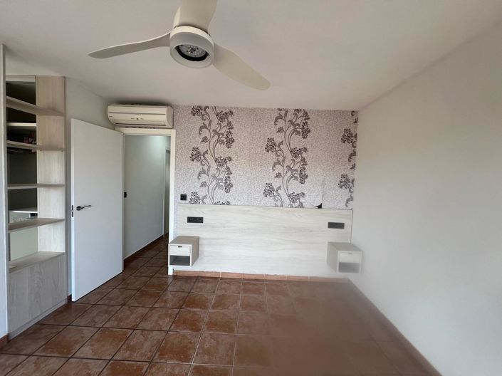 Image No.37-4 Bed Villa for sale