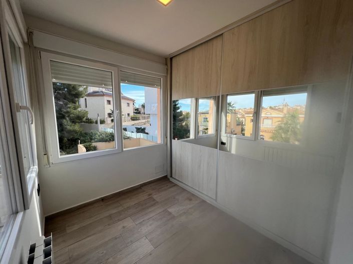 Image No.40-4 Bed Villa for sale