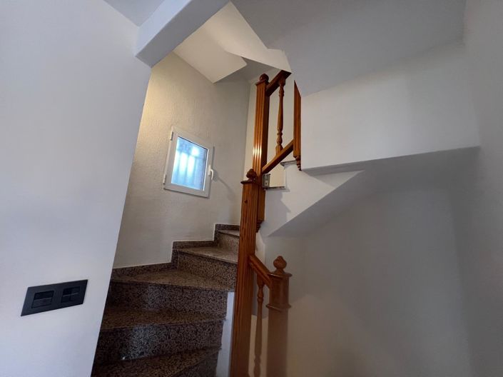 Image No.42-4 Bed Villa for sale