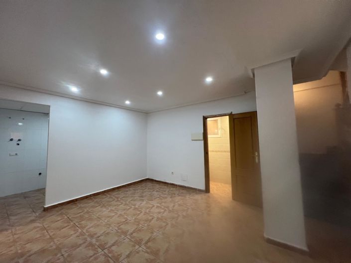 Image No.5-4 Bed Villa for sale