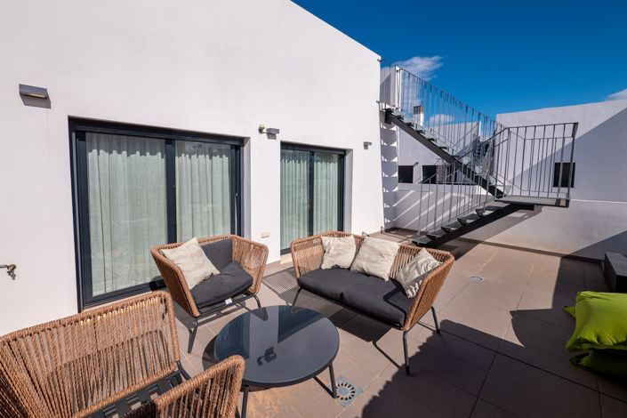 Image No.23-3 Bed Villa for sale