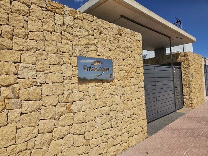 Image No.28-3 Bed Villa for sale