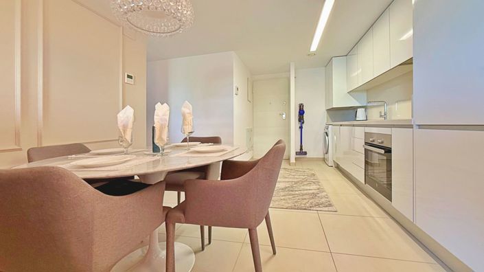 Image No.21-2 Bed Apartment for sale