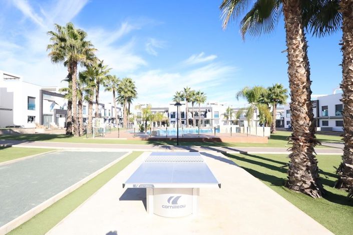 Image No.18-2 Bed Bungalow for sale