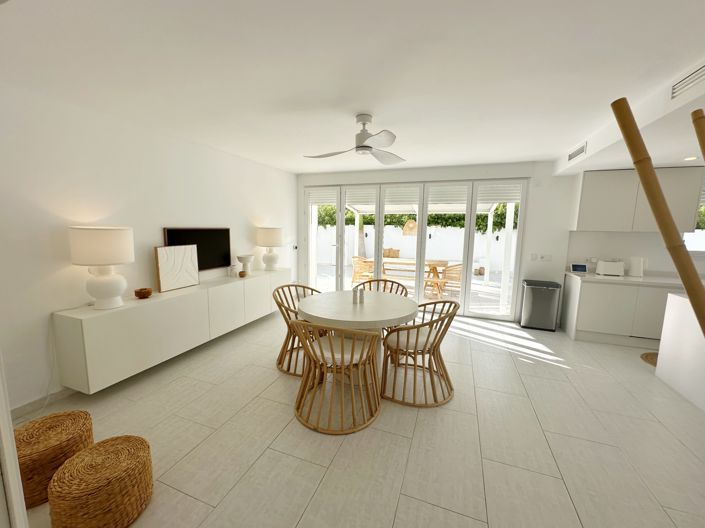 Image No.11-4 Bed Villa for sale