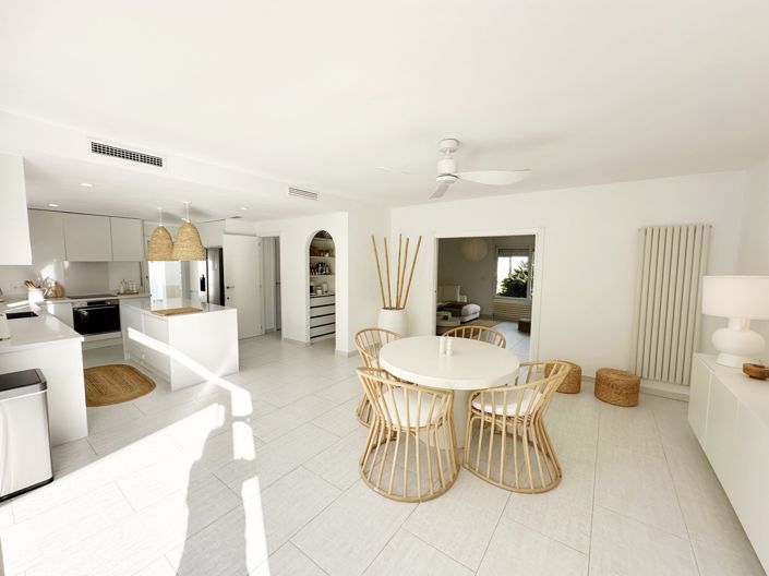 Image No.13-4 Bed Villa for sale