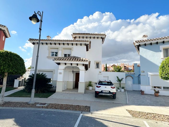 Image No.36-4 Bed Villa for sale