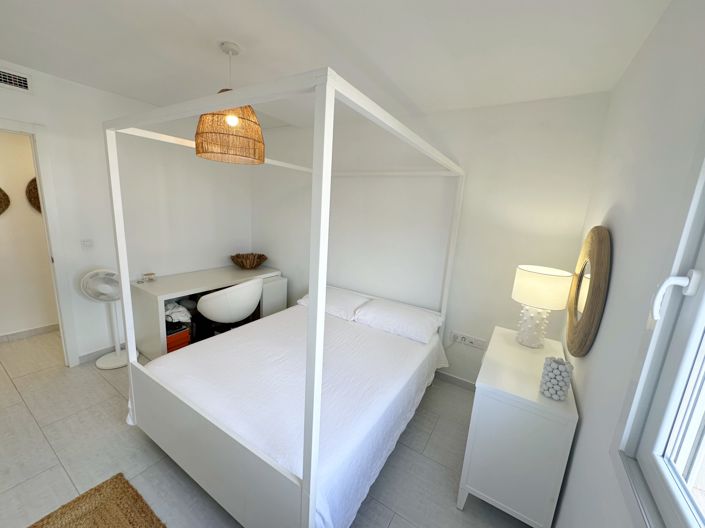 Image No.45-4 Bed Villa for sale