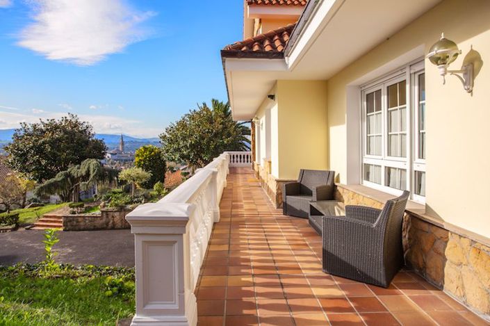 Image No.18-5 Bed Villa for sale