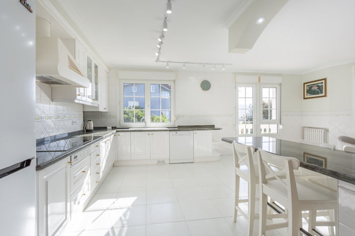 Image No.35-5 Bed Villa for sale