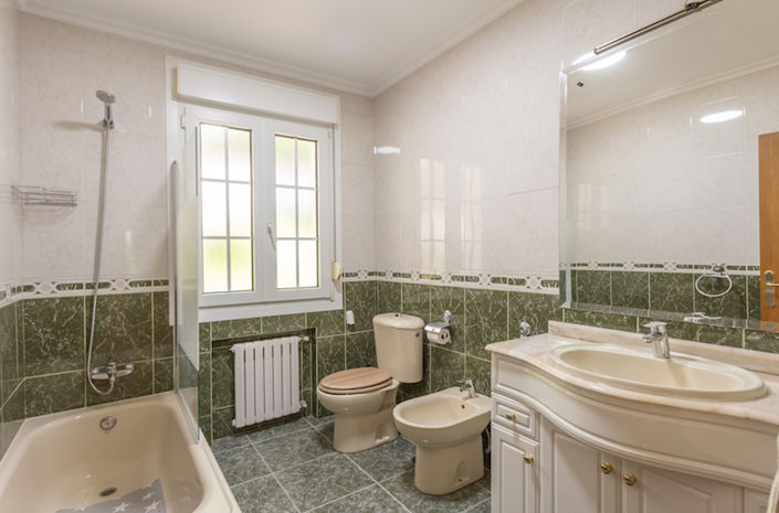 Image No.45-5 Bed Villa for sale