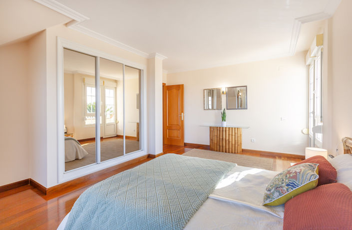 Image No.49-5 Bed Villa for sale