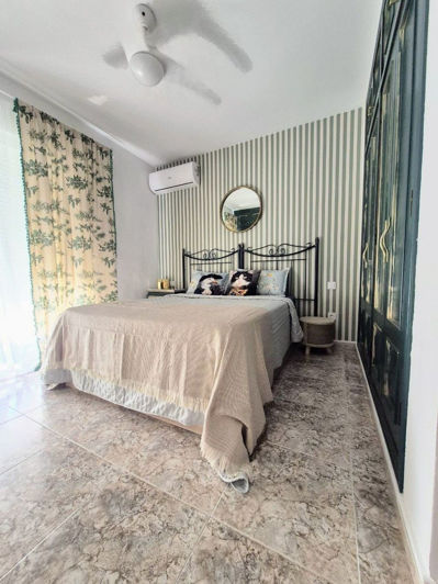 Image No.24-2 Bed House for sale