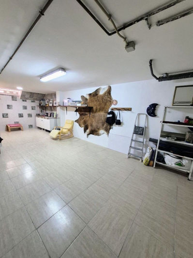 Image No.27-2 Bed House for sale