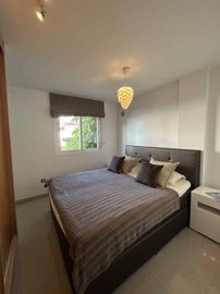 14-d70dc3102c00d7be0e872dfe1c1f86d7