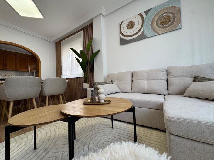 Image No.24-3 Bed Townhouse for sale