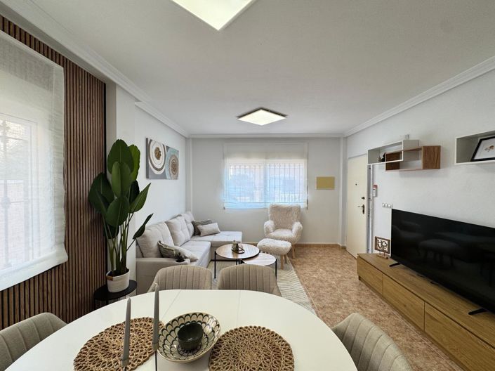 Image No.27-3 Bed Townhouse for sale